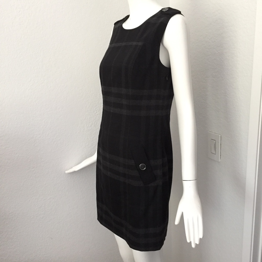 Burberry gray check shift wool dress - Picture 7 of 13